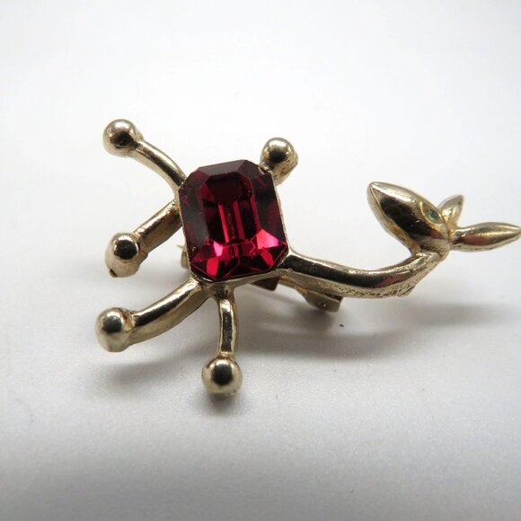 Vintage Reindeer Brooch Gold Red Rhinestone Body Holiday Christmas - Picture 5 of 9